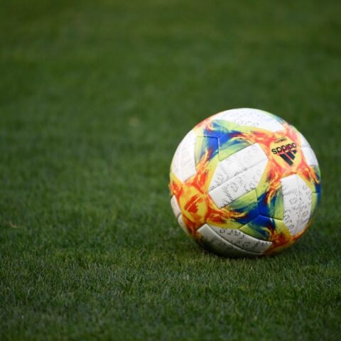 ejercicios-sencillos-en-casa-mejorar-técnica-futbol 24/04/20