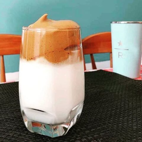 café Dalonga bebida 22 de abril 2020