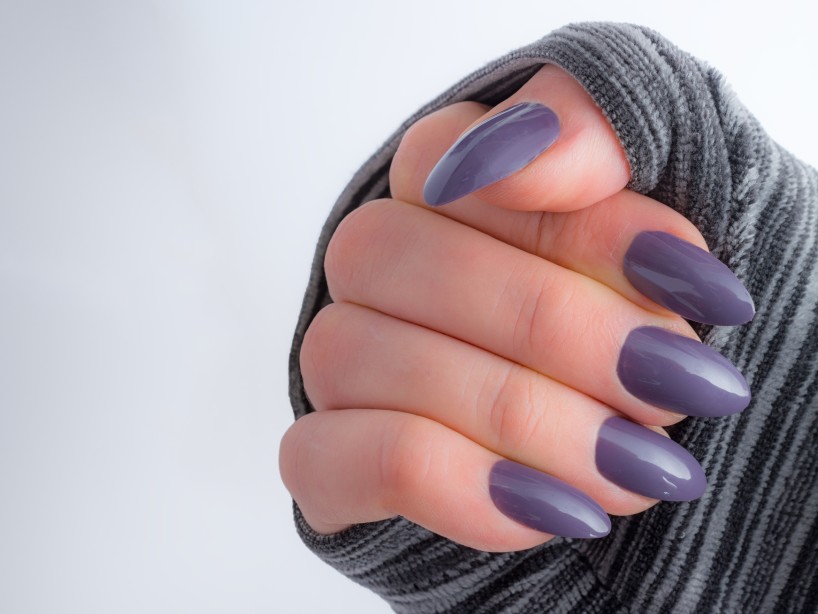 como-limpiar-retirar-uñas-acrilico-coronavirus-27-de-abril-2020