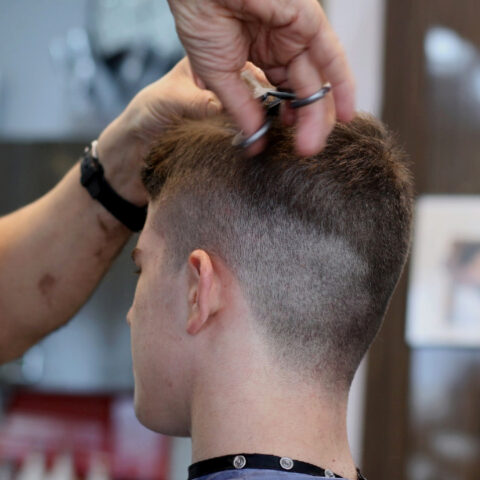 Sigue-estos-5-tips-profesionales-para-cortar-tu-cabello-en-casa 05/05/20