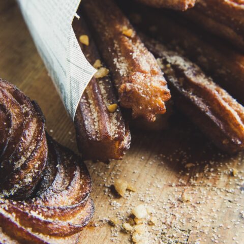 Receta-para-hacer-churros-de-chocolate-4-de-mayo-2020