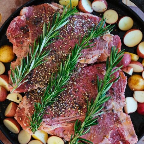 como marinar la carne de res para asar y no caer en los errores comunes