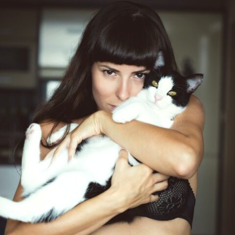 mujeres-que-aman-gatos-17-de-julio-2020