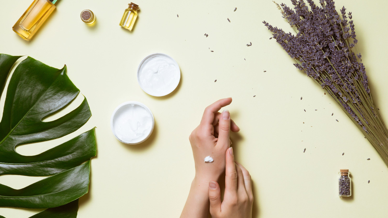 Pasos y tratamientos para cuidar las manos del envejecimiento 14/08/20