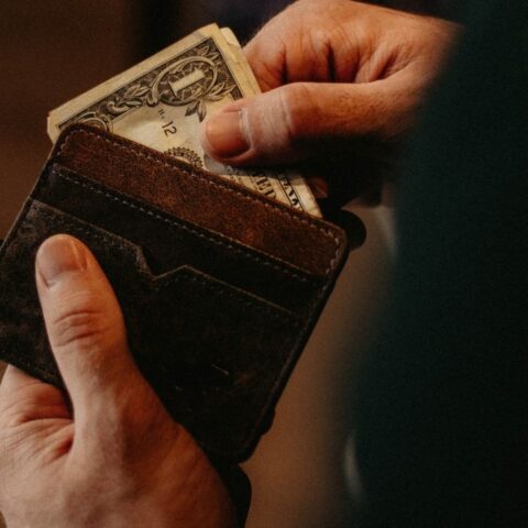 Asi logro ahorrar un hombre para jubilarse a los 38 años