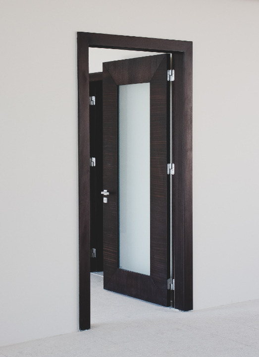 Consejos para limpiar puertas y ventanas de la casa