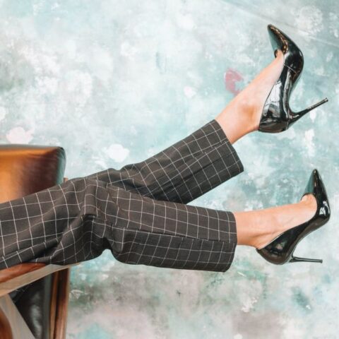 como quitar el mal olor en los zapatos remedios caseros