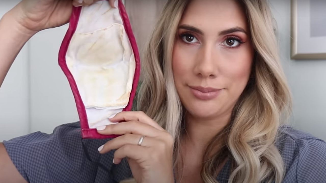 truco de maquillaje para no ensuciar el cubrebocas