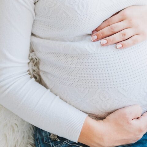 nauseas matutinas graves en el embarazo pueden ocasionar depresion