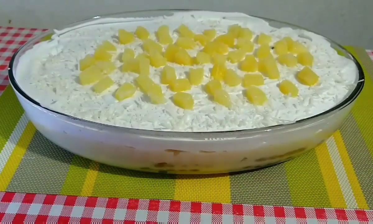como hacer ensalada de piña y coco tropical