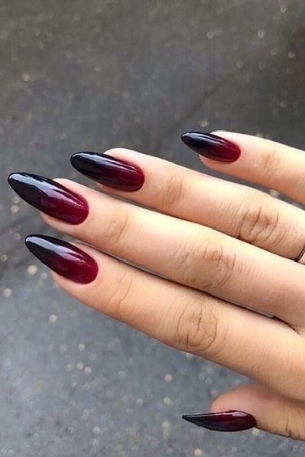 diseño de uñas de vampiresa