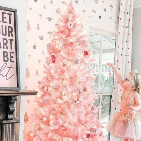 arbol de navidad rosa en tendencia 2020 como decorar