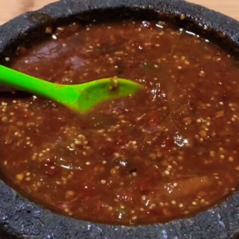 como hacer salsa de chile pasilla y vino tinto
