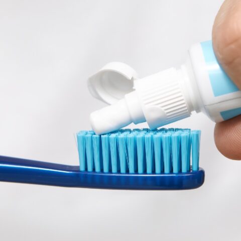 pasta de dientes contra el Covid-19