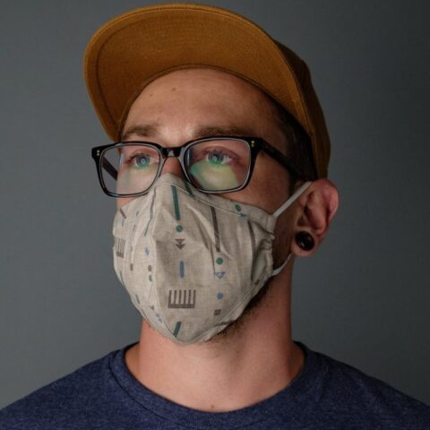 como evitar que se empañen los lentes con el cubrebocas truco