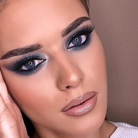 como maquillar parpados caidos mujeres de más de 40