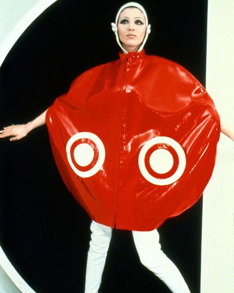 vestido burbuja de Pierre Cardin