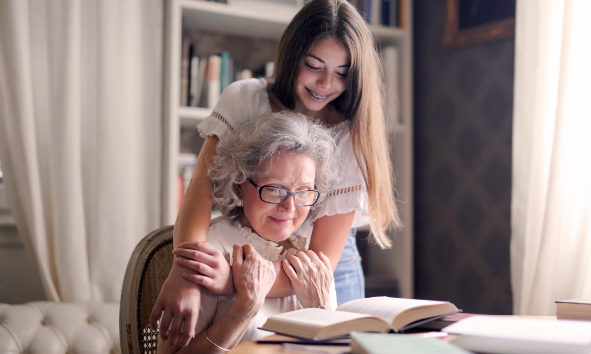 abuelos que pasan tiempo en familia viven más tiempo
