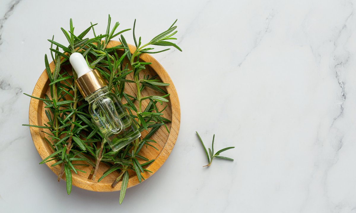 como hacer aceite de romero casero