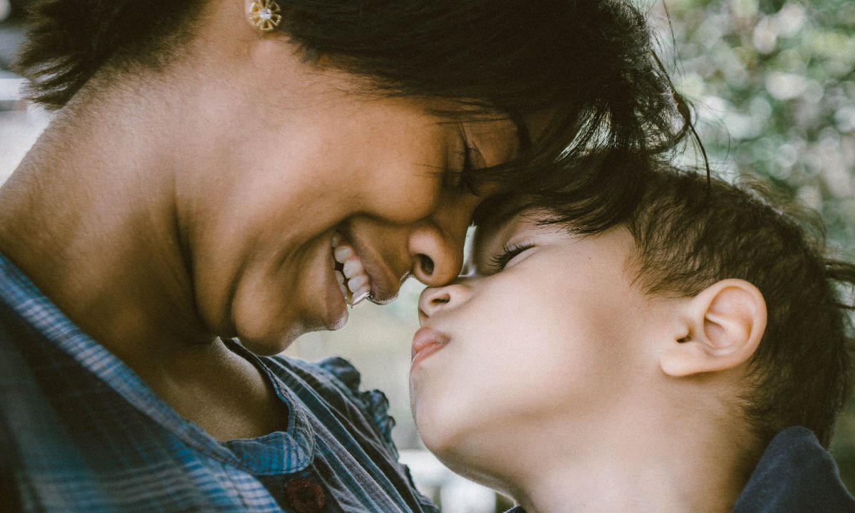 hijos generosos madres empaticas y amorosas