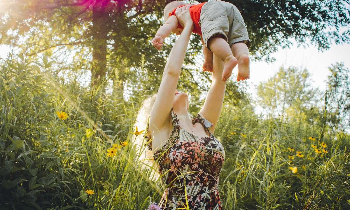 mamás famosas que criaron solteras a sus hijos