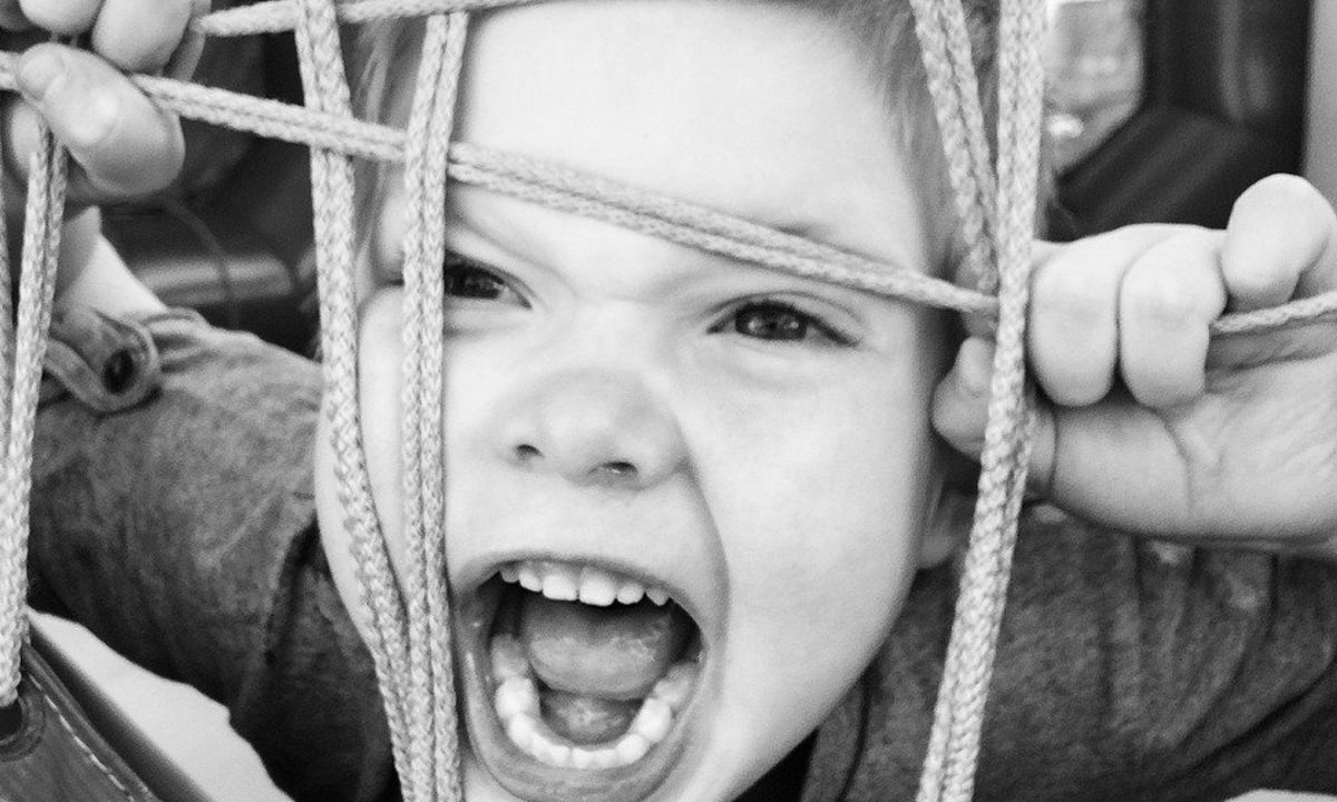 danos-por-usar-el-celular-frente-a-los-hijos