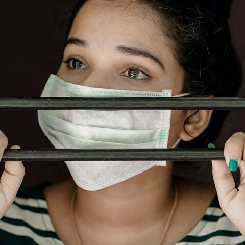 entre las consecuencias del confinamiento y la cuarentena esta el sindrome del corazon roto