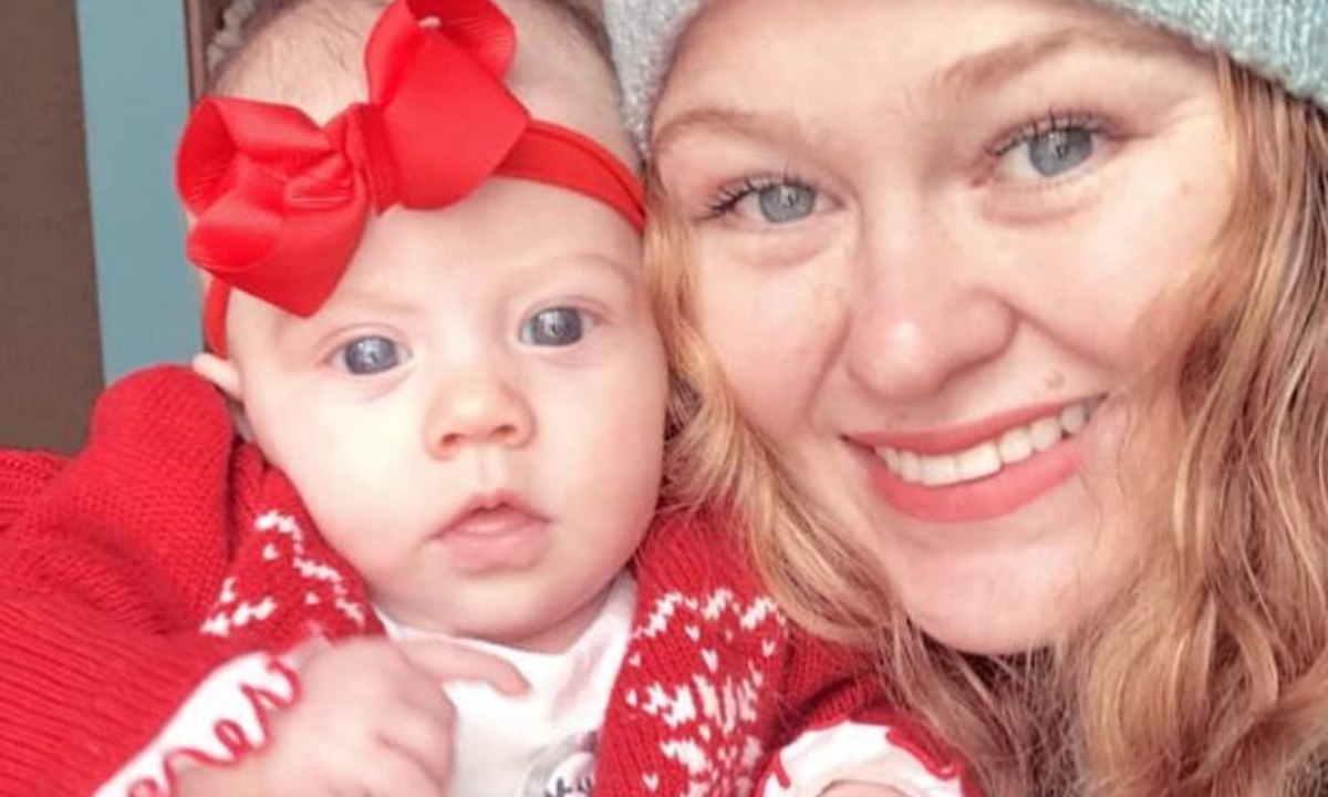 anna cortez leche materna verde neon covid 19