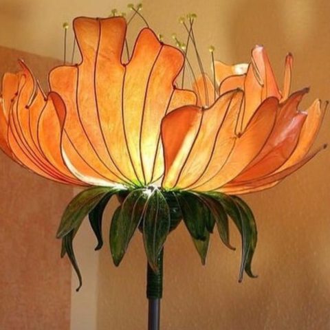 si quieres tener un hogar de cuento de hadas, te recomendamos estas lámparas de flores