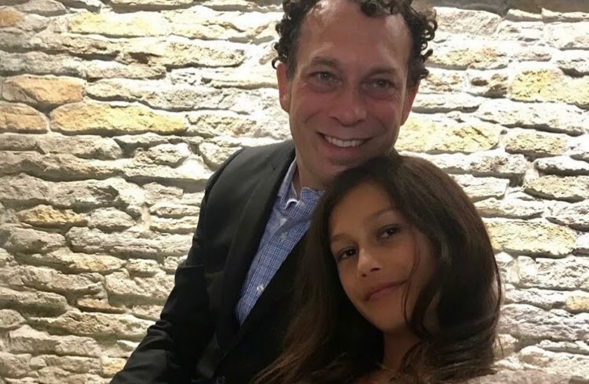 jamie alexander es un papá creó una linea de ropa para niñas transgénero