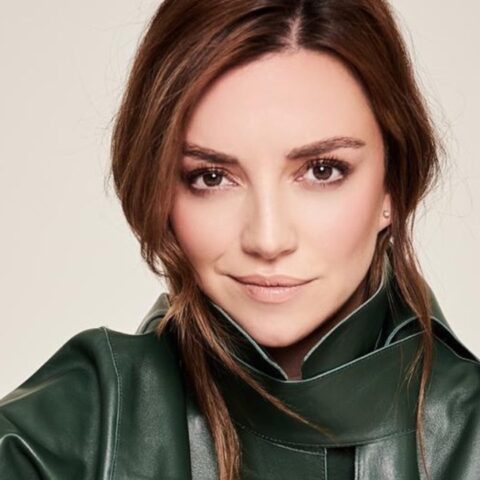 regina blandón revela por qué bibi de la familia peluche no sería pro vida en Twitter