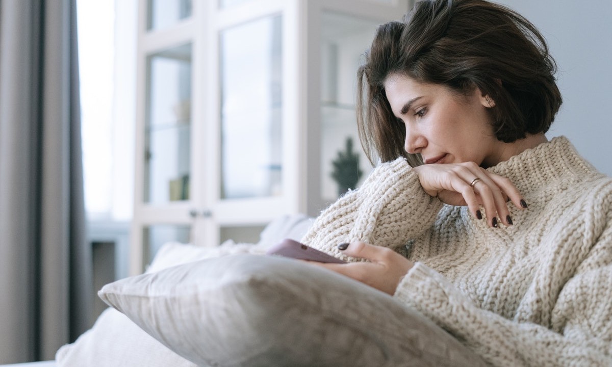 las mujeres fuertes y seguras no ruegan por un hombre