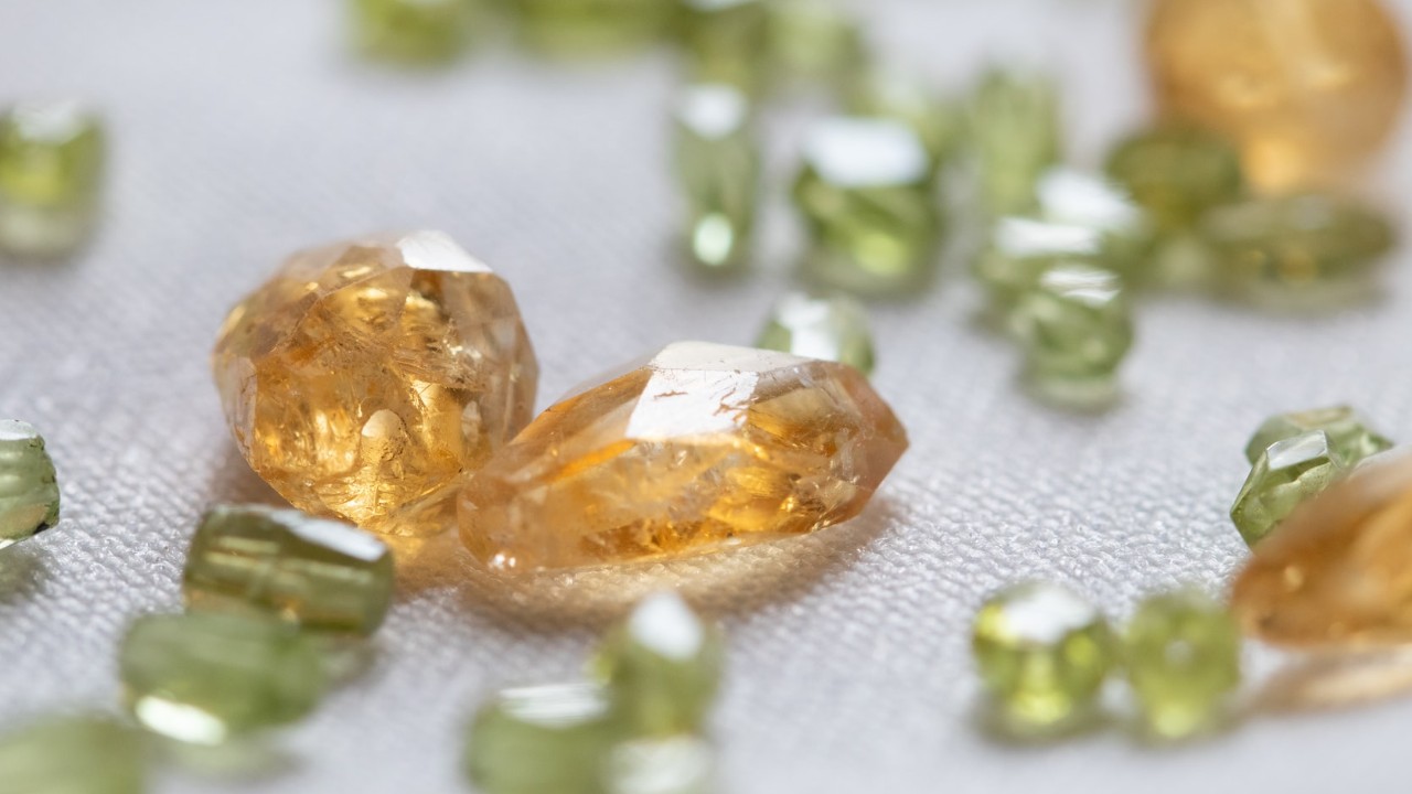 el cuarzo que debes usar según tu signo citrino leo