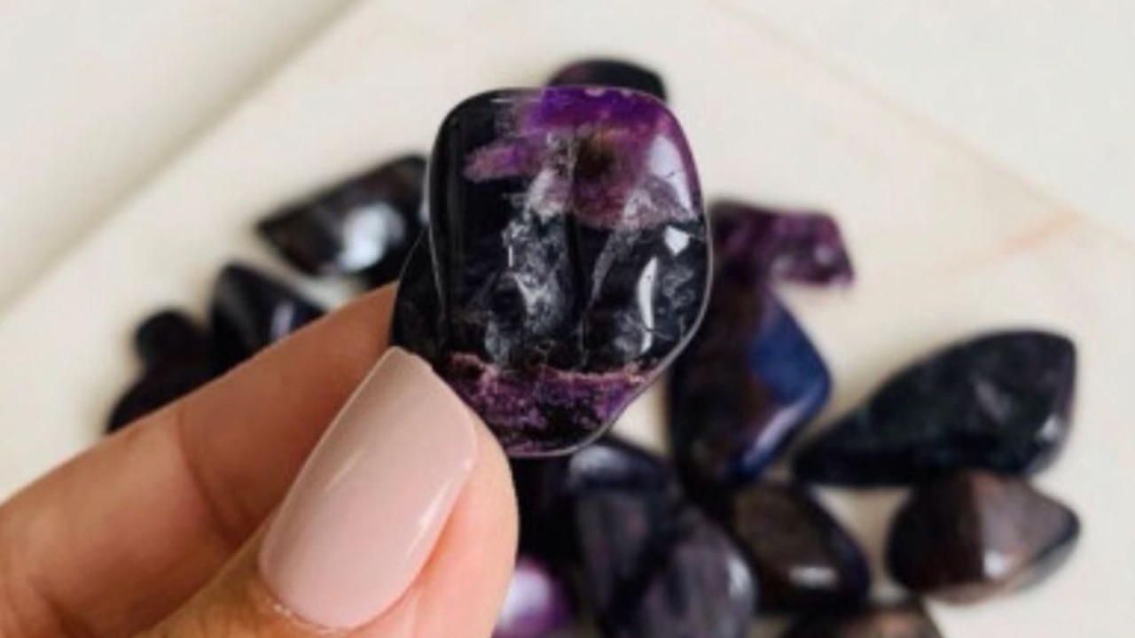 el cuarzo que debes usar según tu signo sagitario sugilita