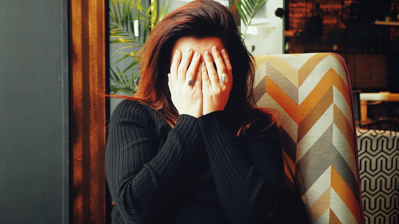 Horoscopo leo de mhoni Vidente hoy 3 de marzo 2021