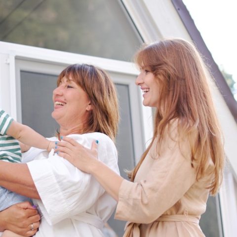 abuelas no deben criar a los nietos razones