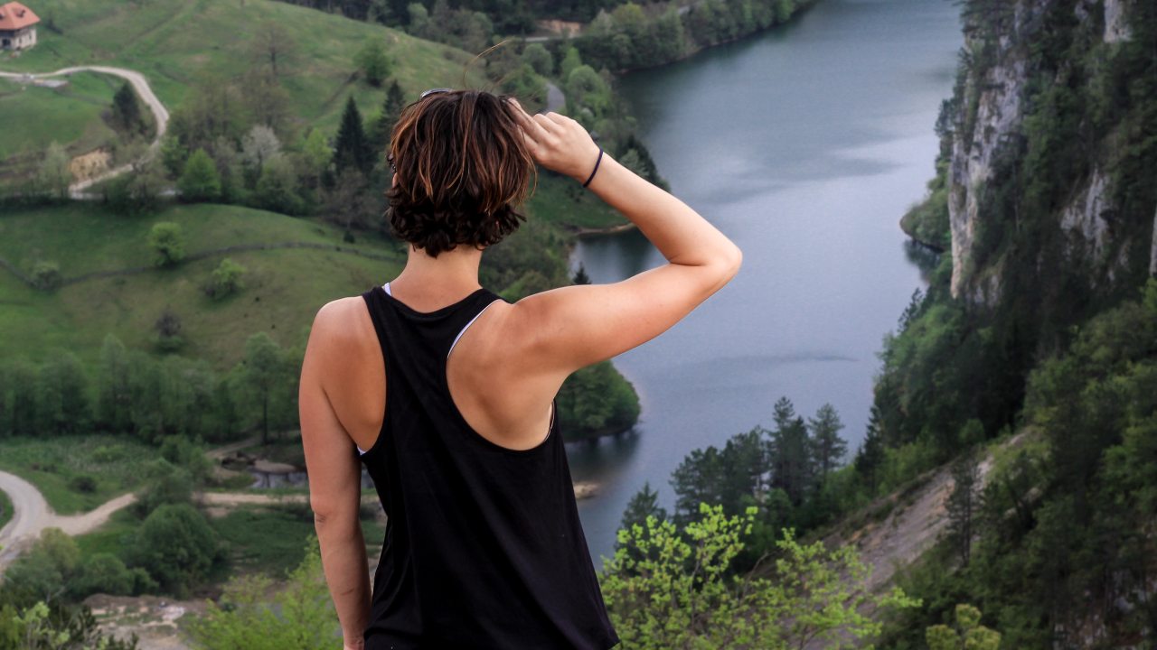 Horoscopo aries de mhoni Vidente de hoy 2 de marzo 2021