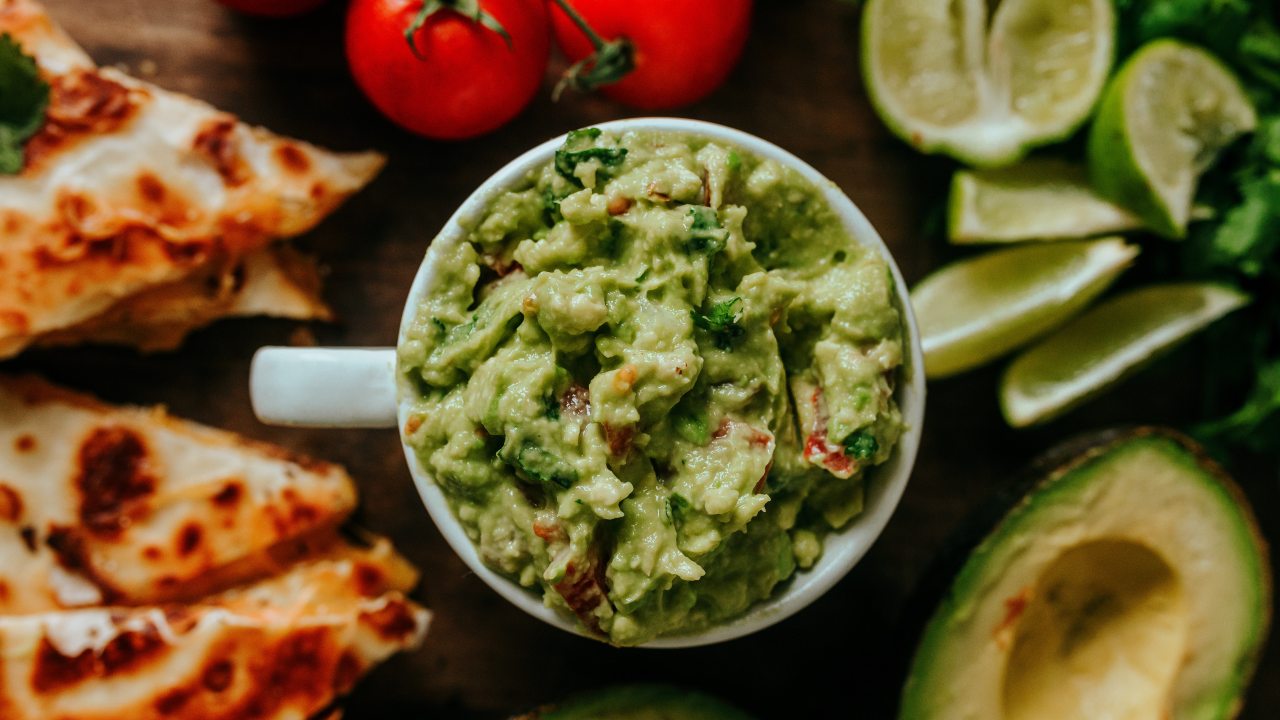 beneficios de comer aguacate todos los dias
