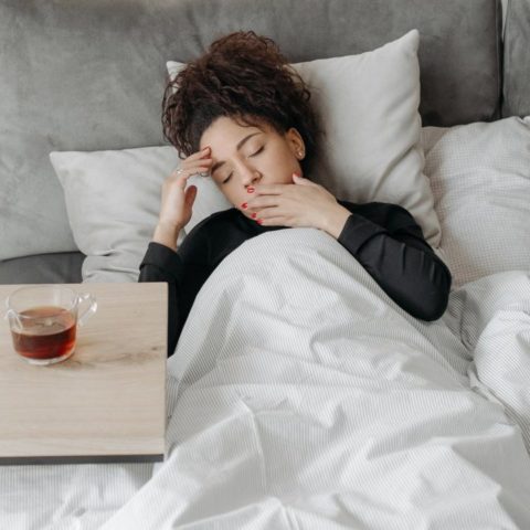 como distinguir si tienes covid-19 harvard