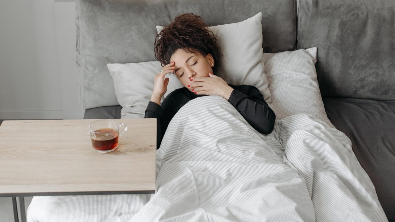 como distinguir si tienes covid-19 harvard