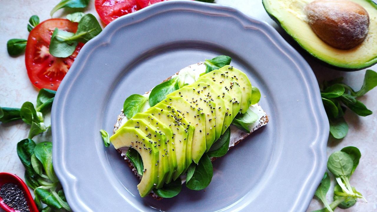 Qué fue primero la palta o el aguacate datos curiosos