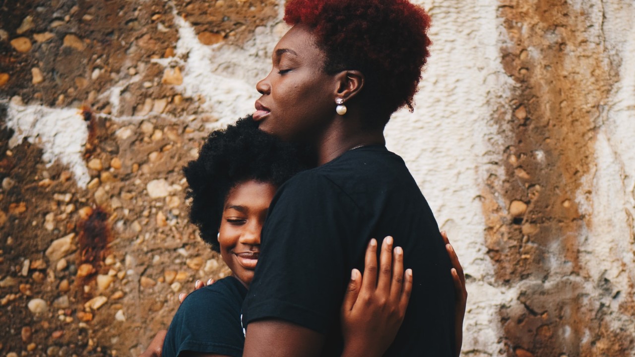 por que mis hijos adolescentes no quieren hablar conmigo