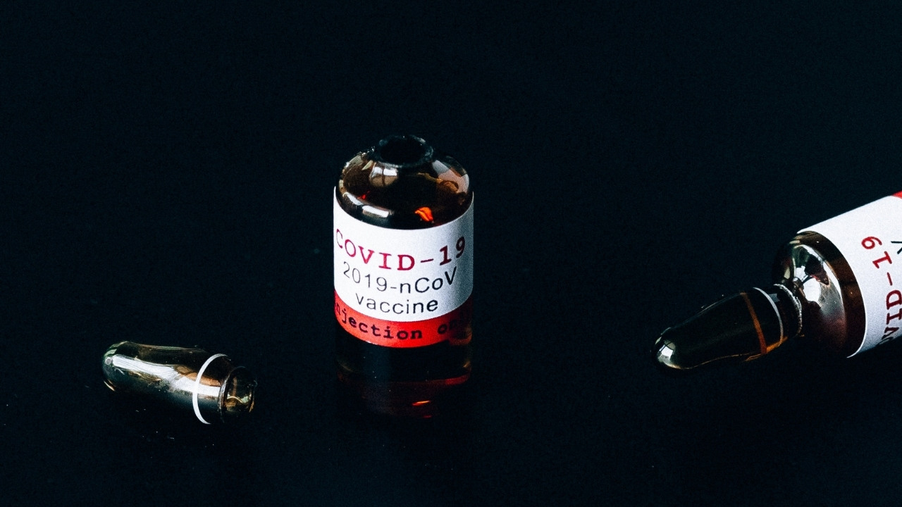 vacuna covid 19 como saber si es real