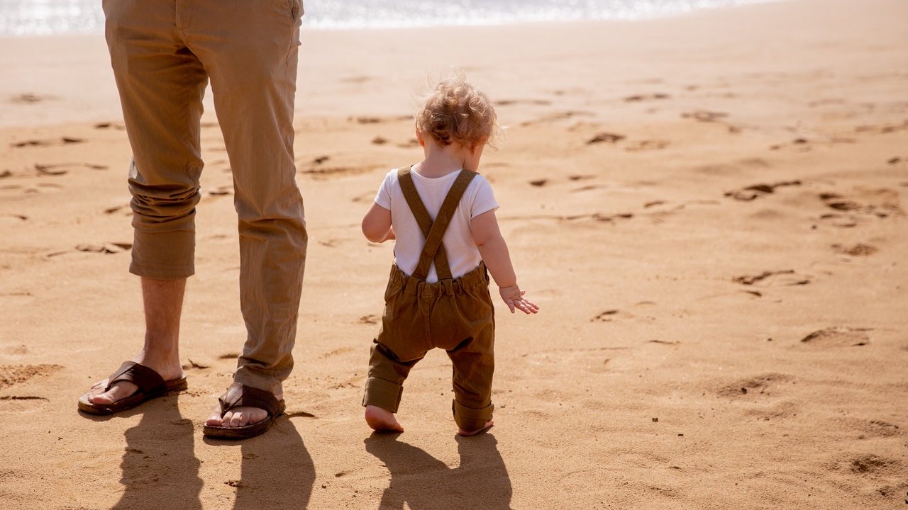 como hacer arena comestible para niños juguete