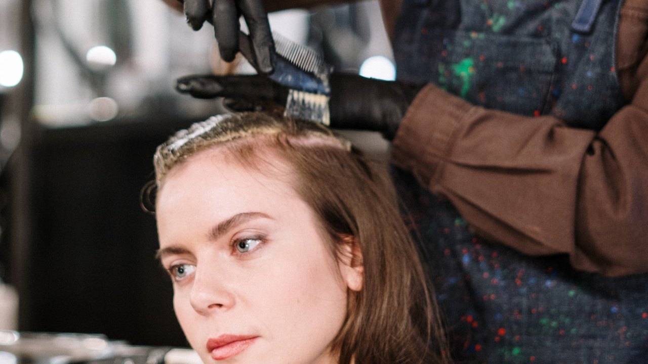 como quitar manchas de tinte ropa