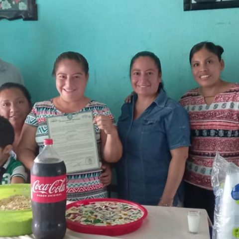 griselda cordova mujer divorciada celebra su divorcio con fiesta