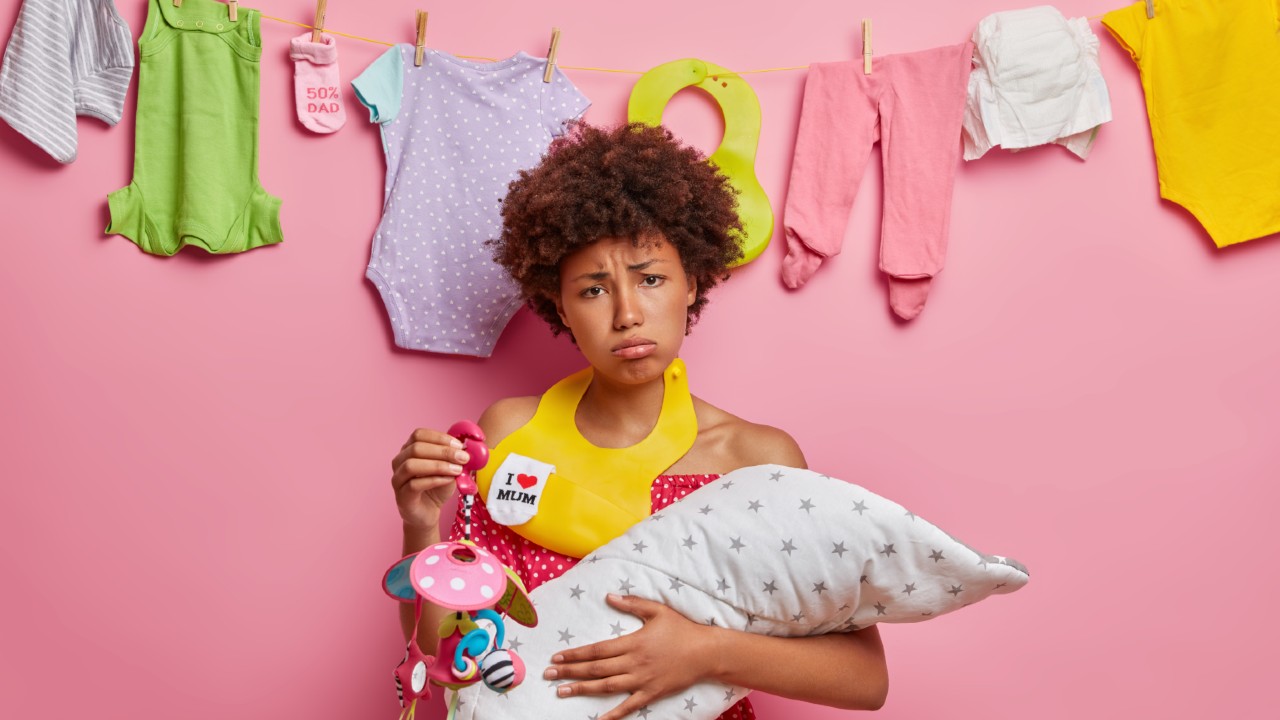 Ser mal padre nunca es culpa de la mujer