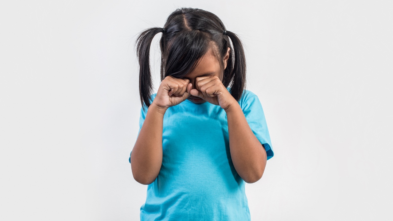 una nalgada hace hijos agresivos