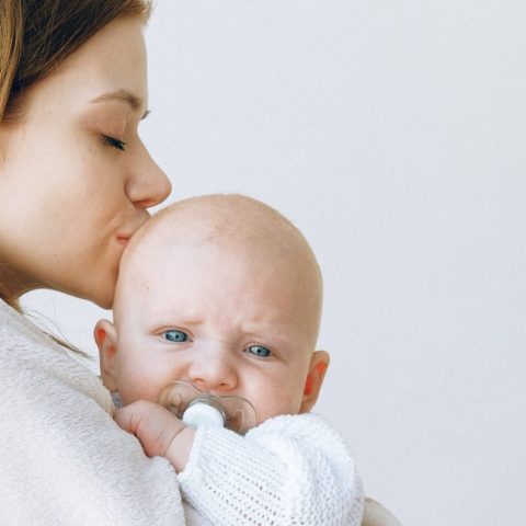 como dejar ir el sentimiento de culpa ser una mamá feliz
