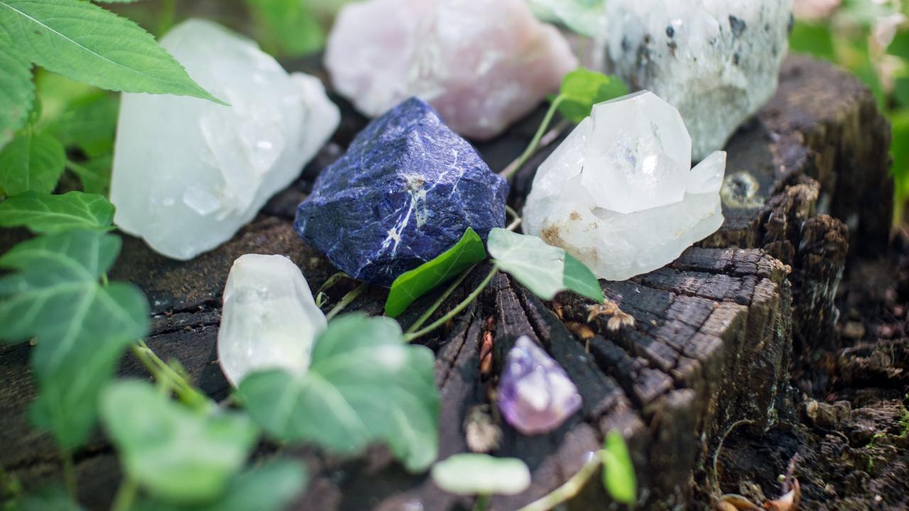 Amuleto para atraer el amor y el dinero